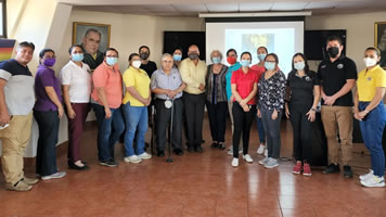 Taller de docentes con el Dr. Jaime Incer Barquero